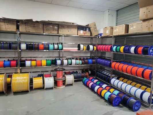 Sarı LSZH Fiber Optik Kablo 1 İletken Güvenilir ve Tutarlı Bağlantılar İçin